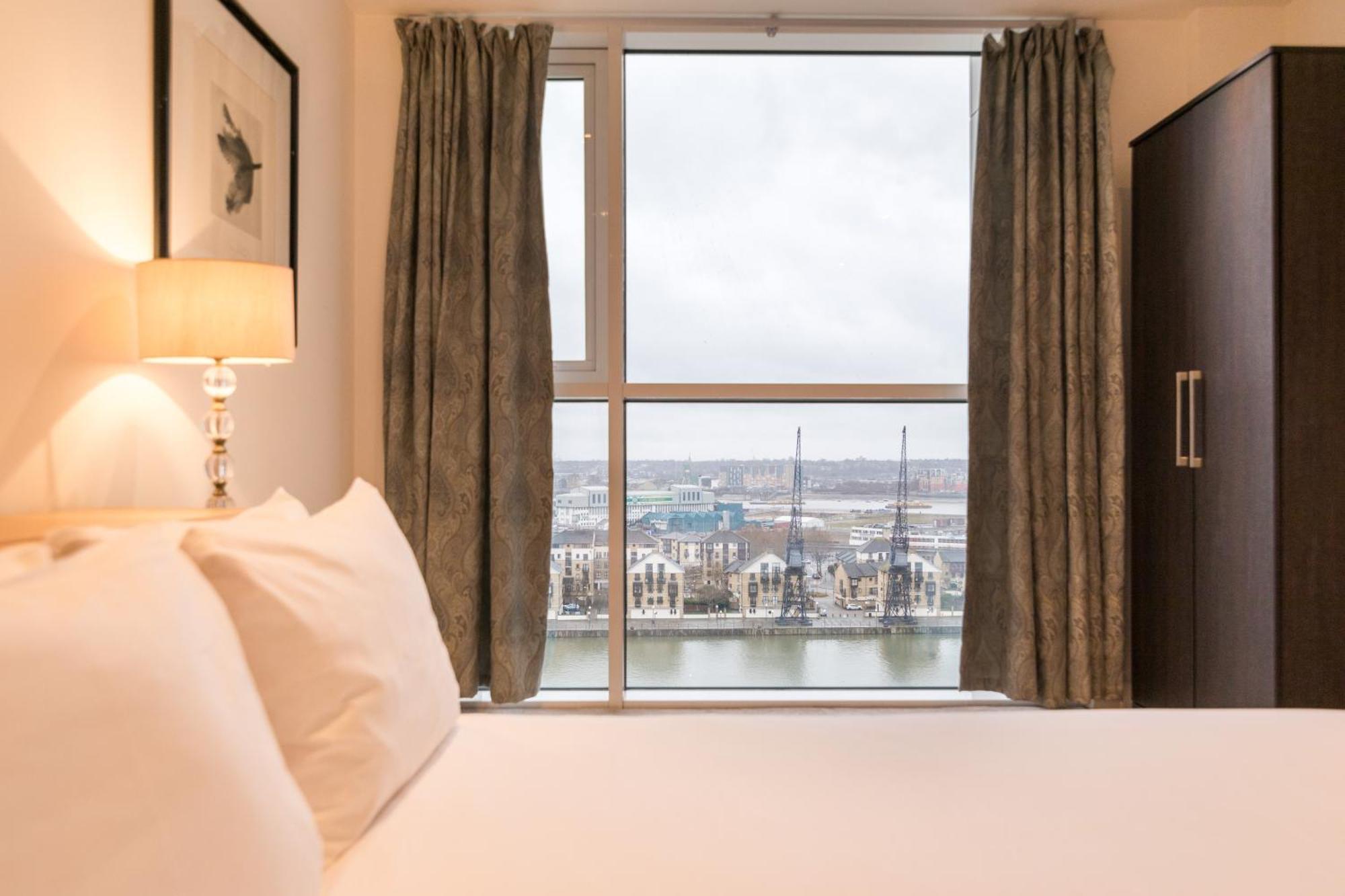 Apartamento Austin David Executive Excel Londres Exterior foto